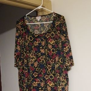 Ladies Lularoe blouse